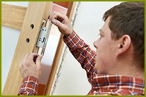 Lewisville Local Locksmith Service Lewisville, TX 972-512-6325 Lewisville Local Locksmith Service Lewisville, TX 972-512-6325 - 16a-lock-changing