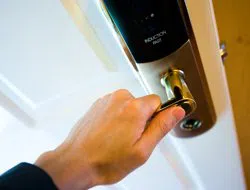 Lewisville Local Locksmith Service Lewisville, TX 972-512-6325 - 8a-com-side